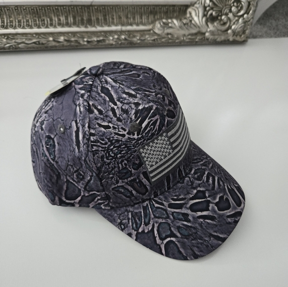 PUGS Gear American Flag Camo Tactical Cap. One Size. New. - Picture 3 of 5